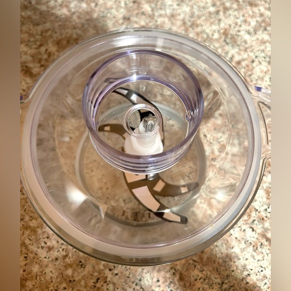 NEW FOOD PROCESSOR SET - Picture 5 of 5